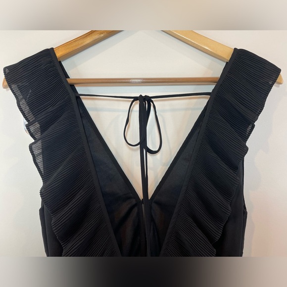 NWT Lulu’s Loved By You Black Ruffled Pleated Chiffon Maxi Dress Size Medium - Picture 13 of 16